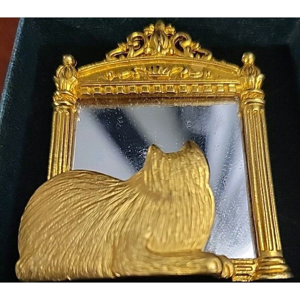 Vintage JJ Jonette Kitty Cat's Reflection in the Mirror Brooch, Bright Gold Tone